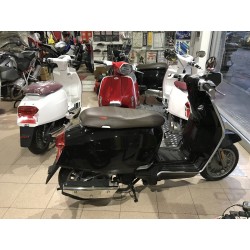 LAMBRETTA 200 V SPECIAL FLEX COLORE NERO MONDOMOTO  via stazione, 3 74011 Castellaneta - Taranto - Matera - Bari